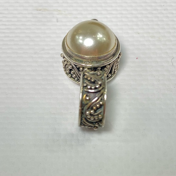Beautiful 925 Silver Faux Pearl Slide Pendant - Picture 3 of 7